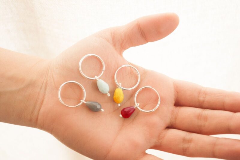 aros cuentas de cristal - varios colores