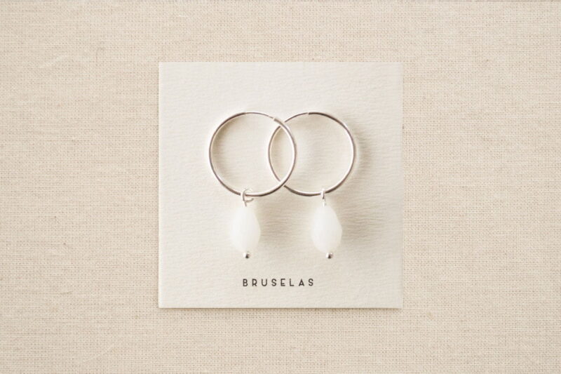 aros cuentas de cristal blanco