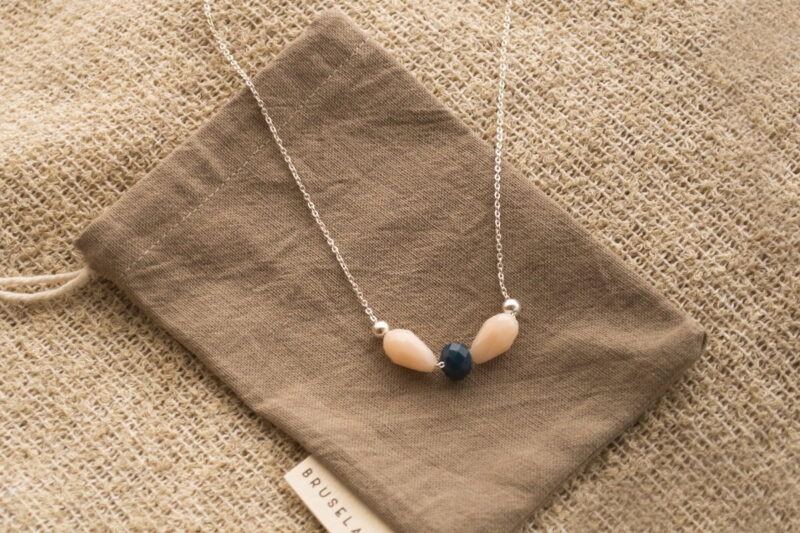 Collar Trópico. Mascarpone